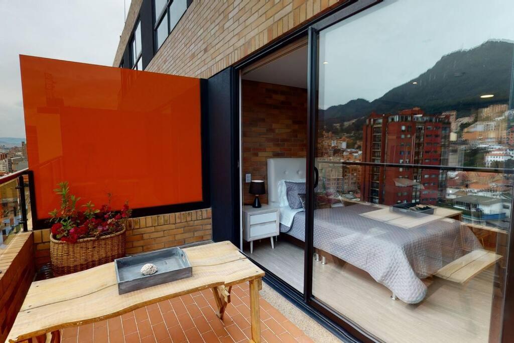 1304 Espectacular apto con excelente vista