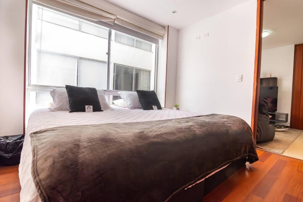 5Stars Apt Cozy & Moderno, TV65, WiFi300MB.