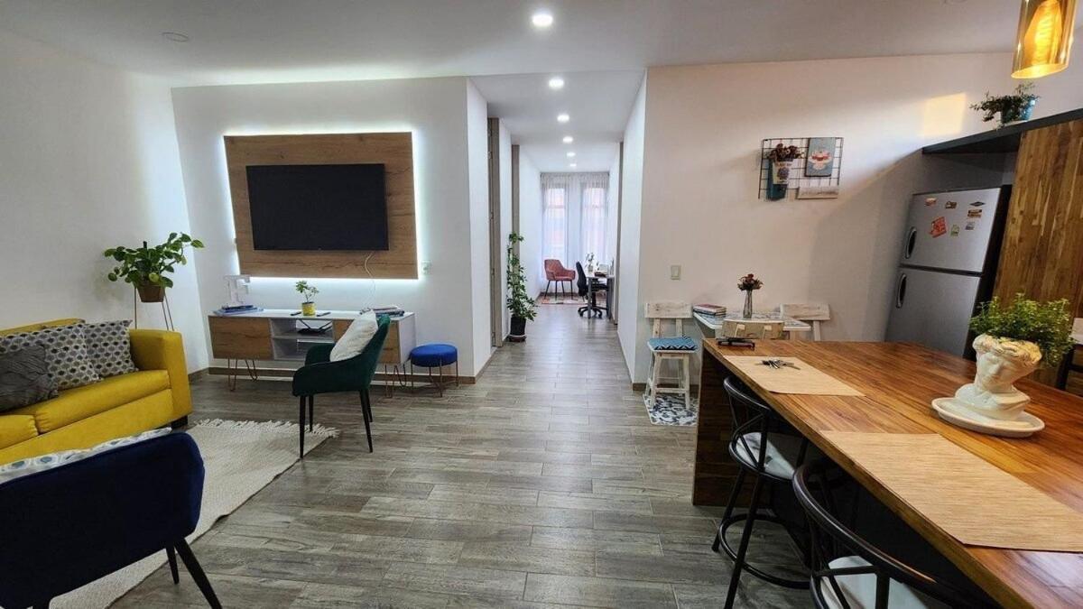 A 8 minutos del aeropuerto apartamentos FAMILIARES y de lujo