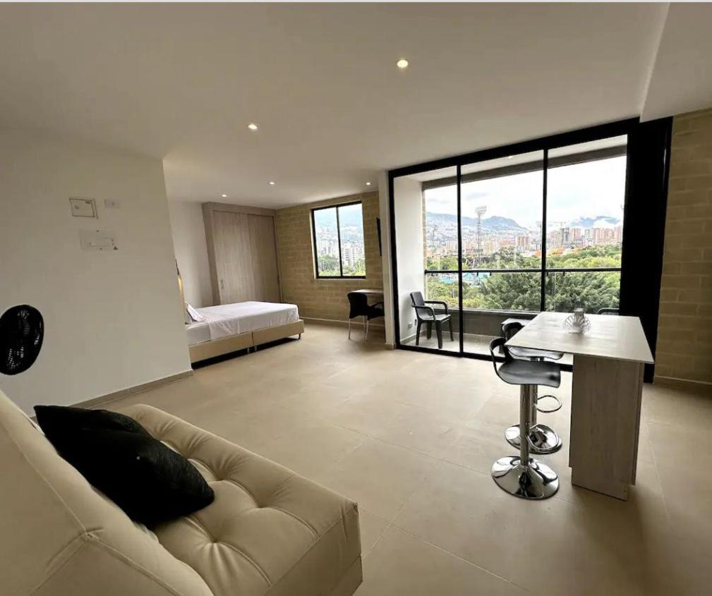 ACOGEDOR APTO EN ZONA DEL ESTADIO
