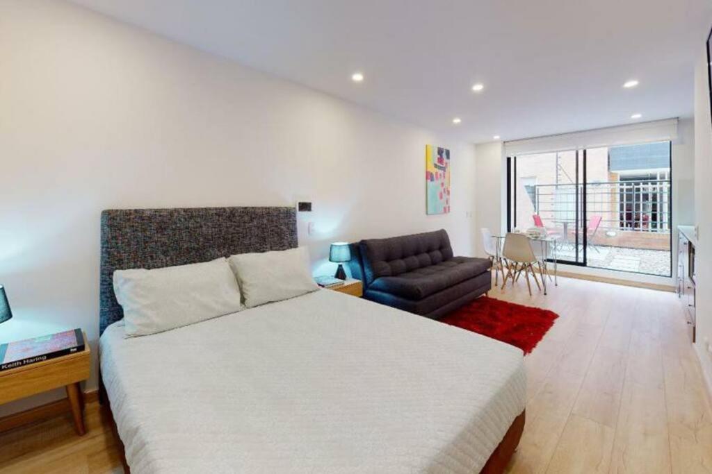 Apartamento con Terraza cerca a Unicentro