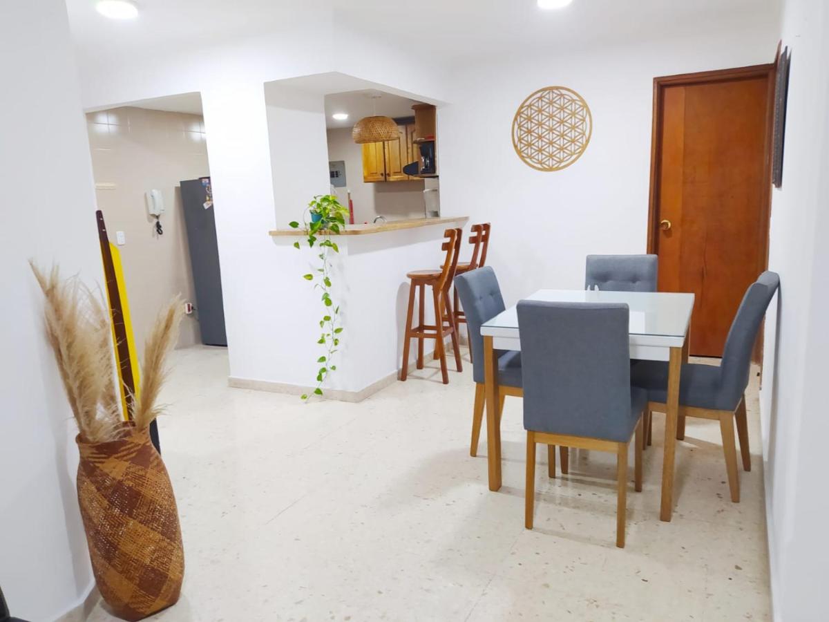 Apartamento con Vista al MAR y cerca al Centro - 903
