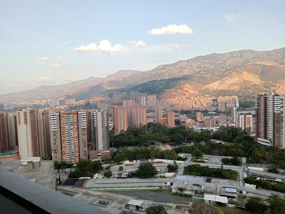 Apartamento en Edificio Puerto paraiso en Bello Antioquia