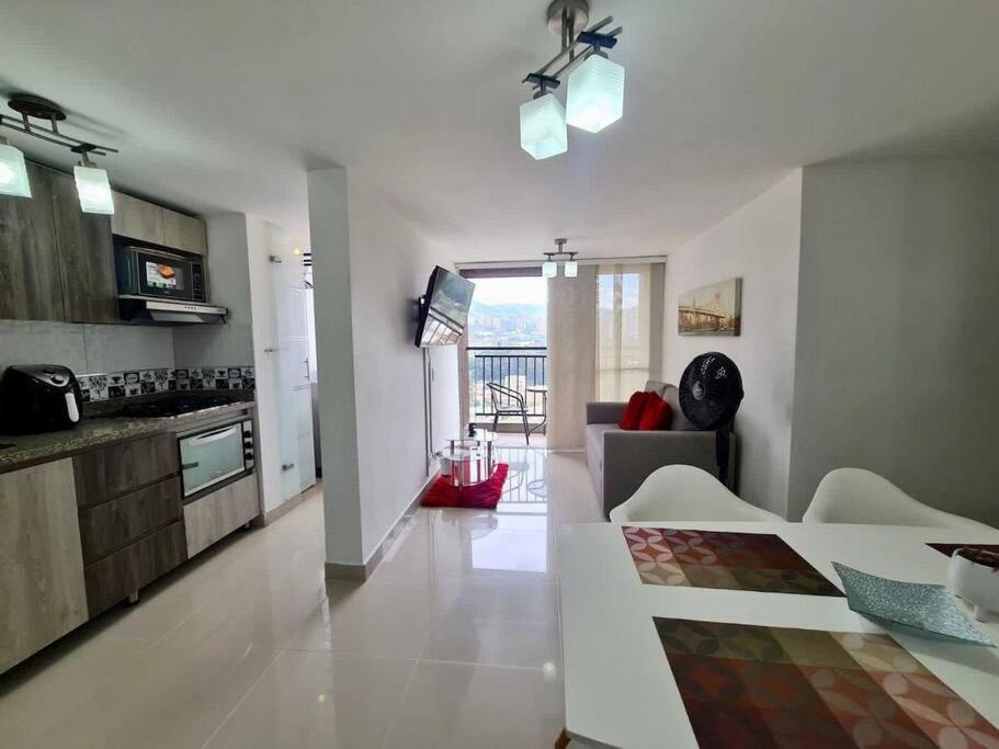 Apartment Medellinsabaneta near metro station