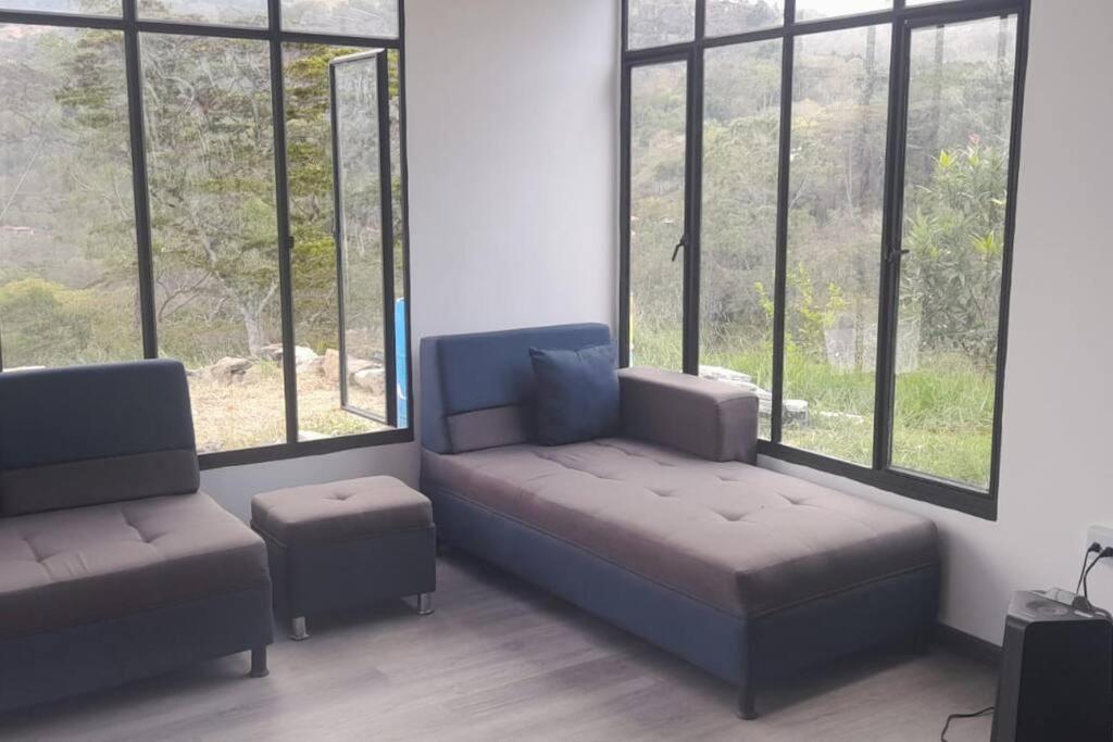 Cabaña en Guayabal de Siquima