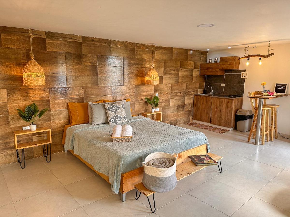 Cabañas con jacuzzi y chimenea - Casa Floral, Marinilla