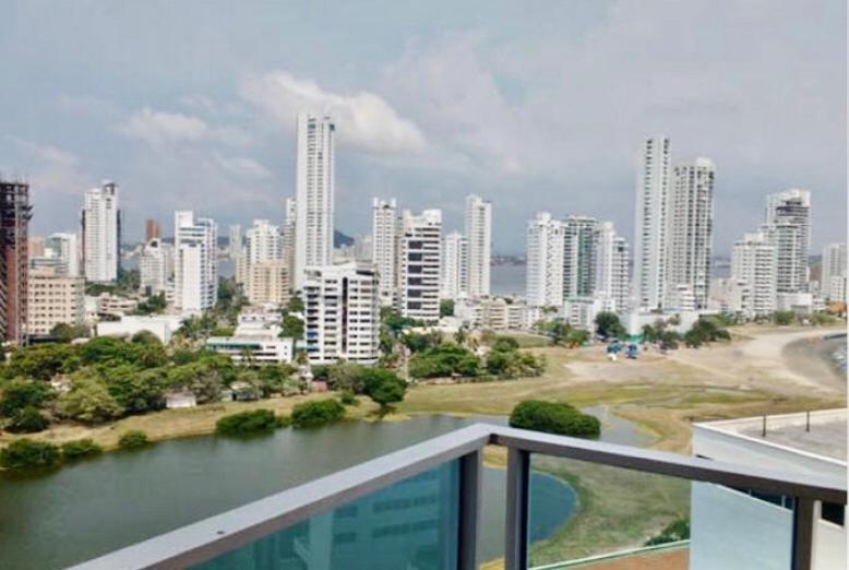 Cartagena de Indias, Mar, historia y diversión !