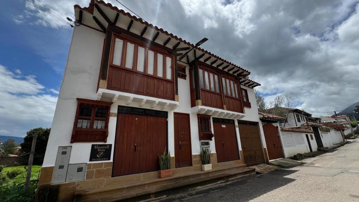 Casa Carmin