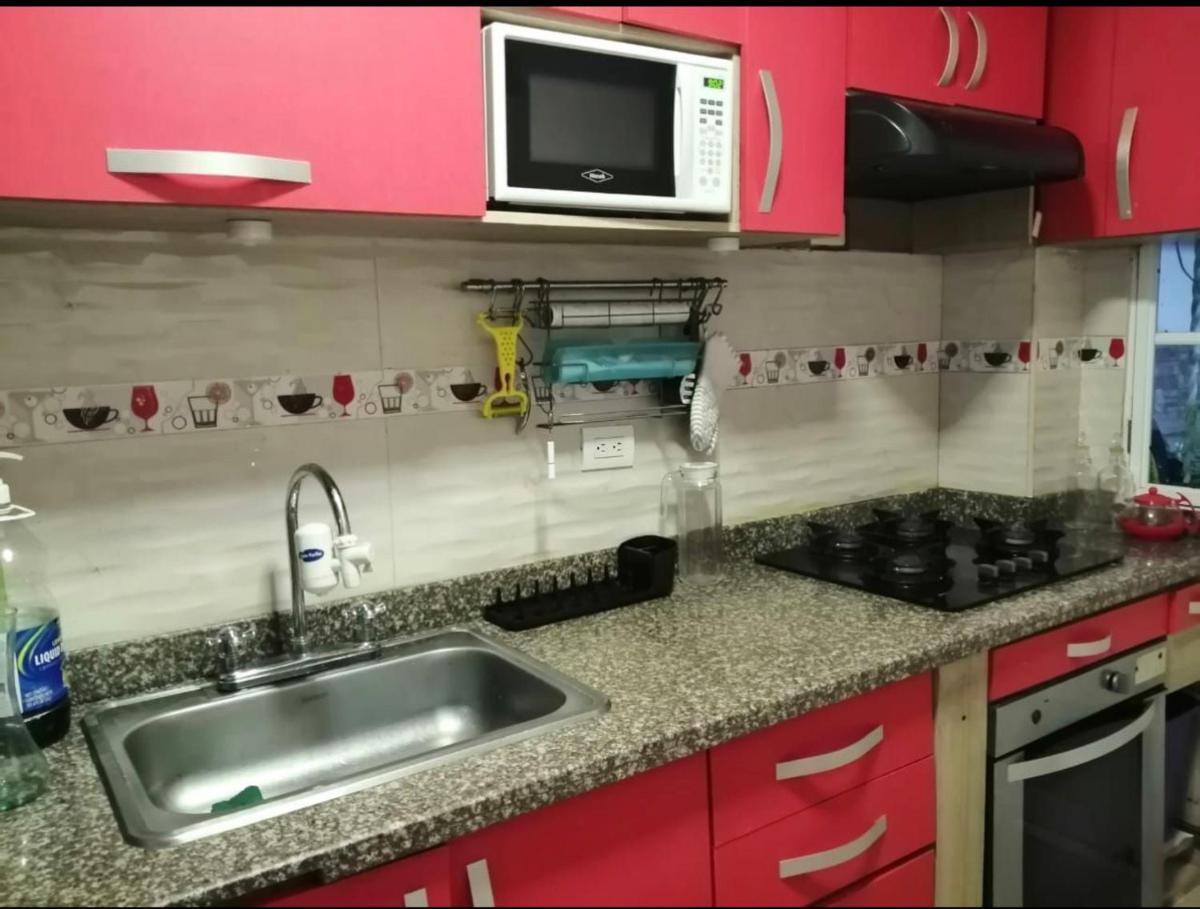 Casa en Villa Carolina