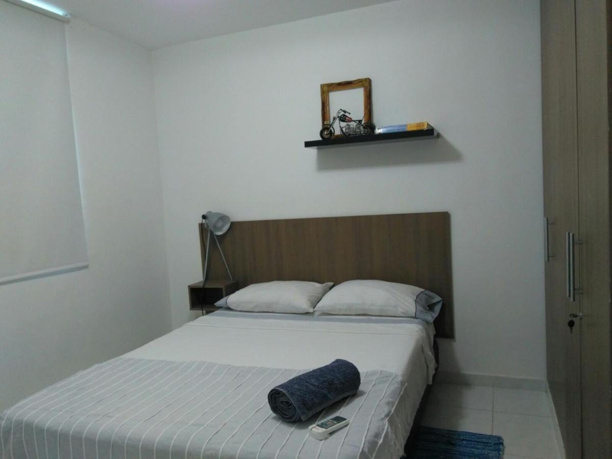 CH1 Bonito apartamento amoblado en condominio RNT 1O8239