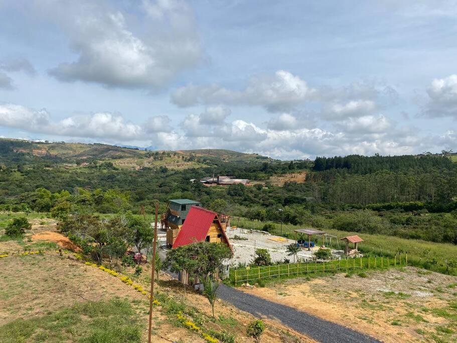 Chalet Glamping la Pradera vía San Gil - Barichara