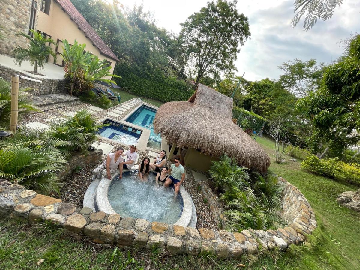 Club House of Colombian Chill
