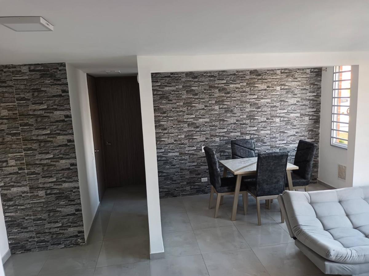 Comodo apartamento Alameda del Rio