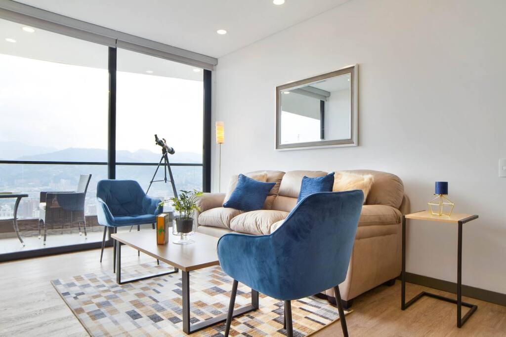 Cozy Flat In El Poblado With Lovely View