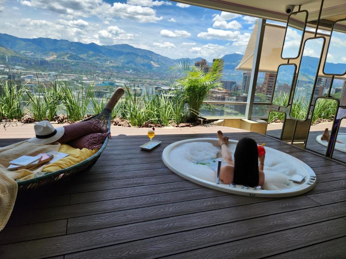 Diez Hotel Categoría Colombia