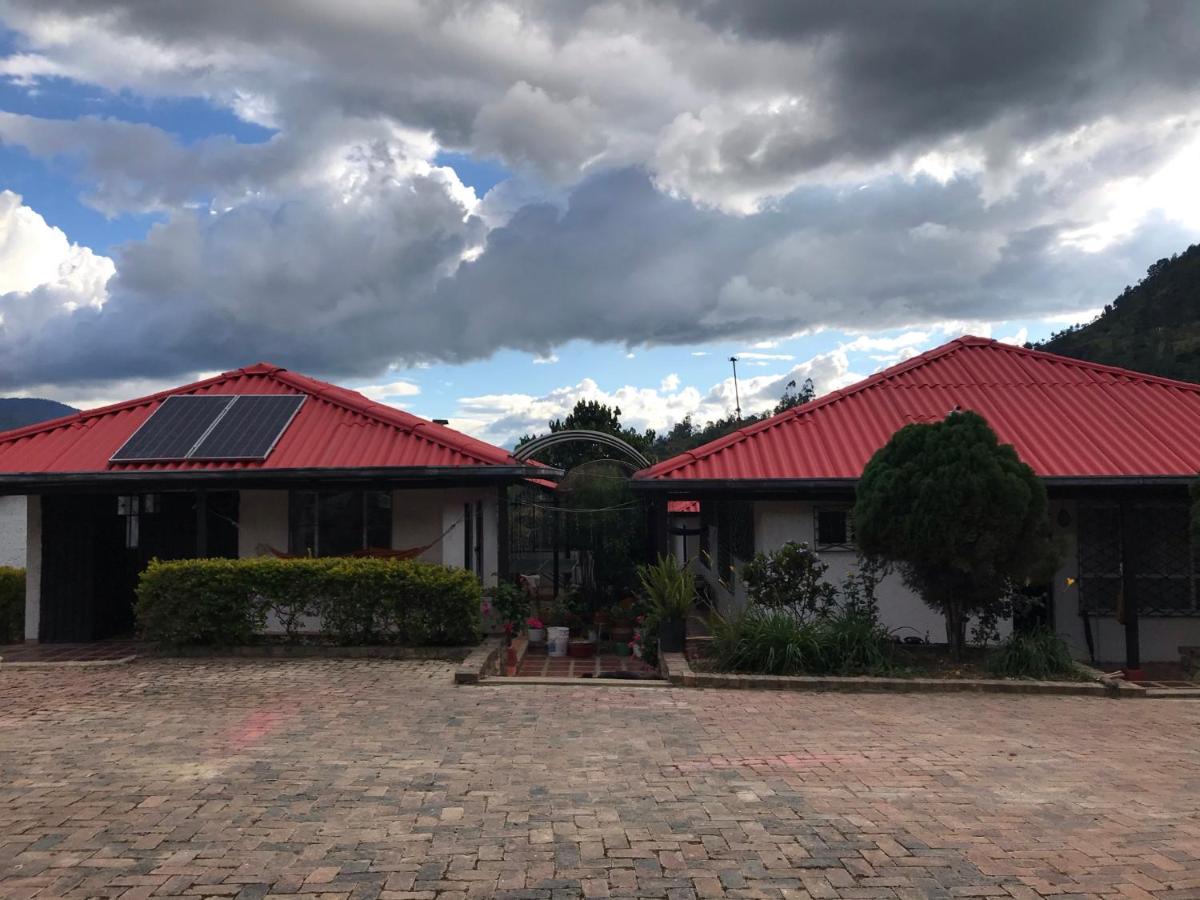 Estancia los pinos