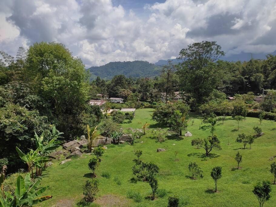 Finca La Primavera - Cabañas Campestres de Descanso
