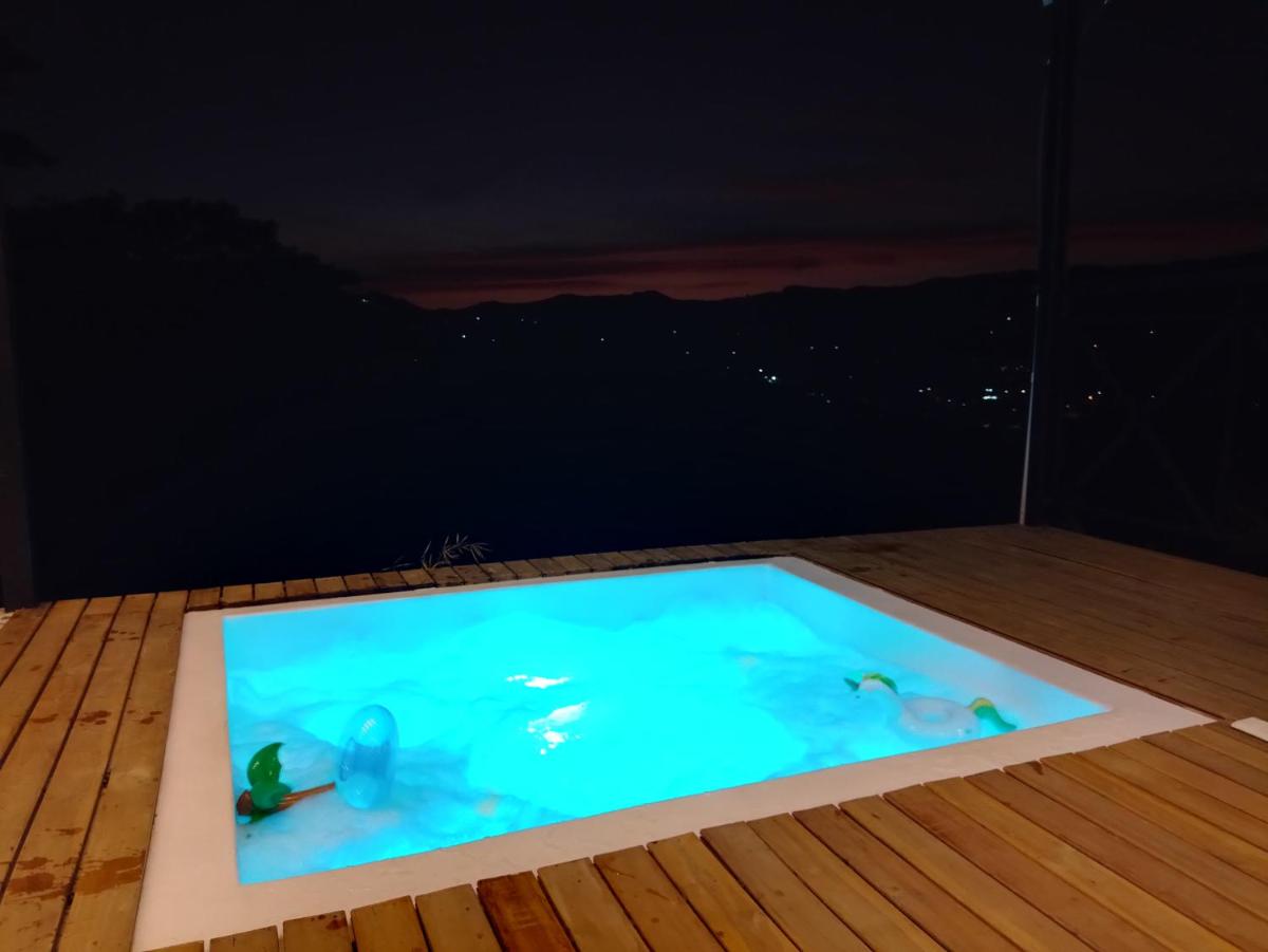Glamping Anapoima