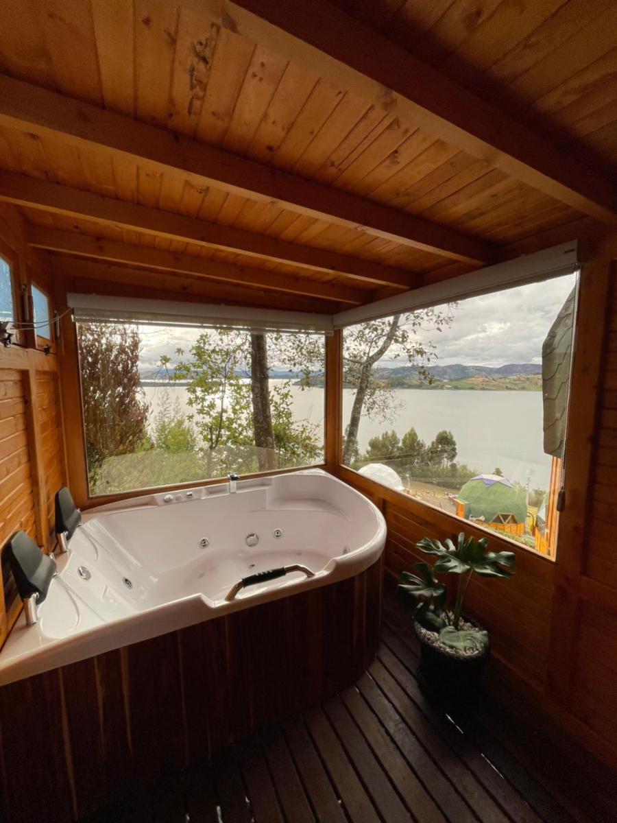 Glamping Domos del Lago