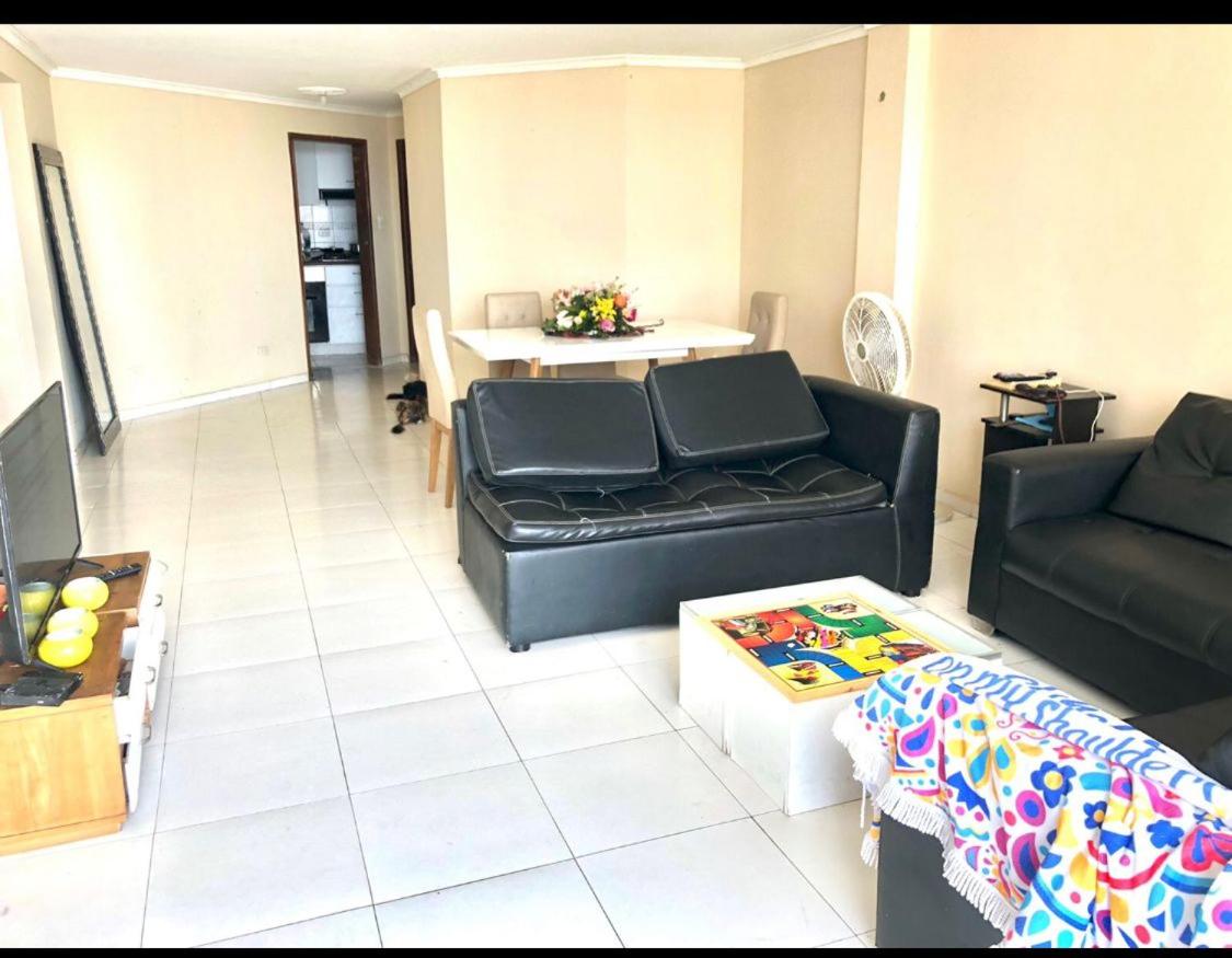 Habitación amoblada con servicios Rio mar