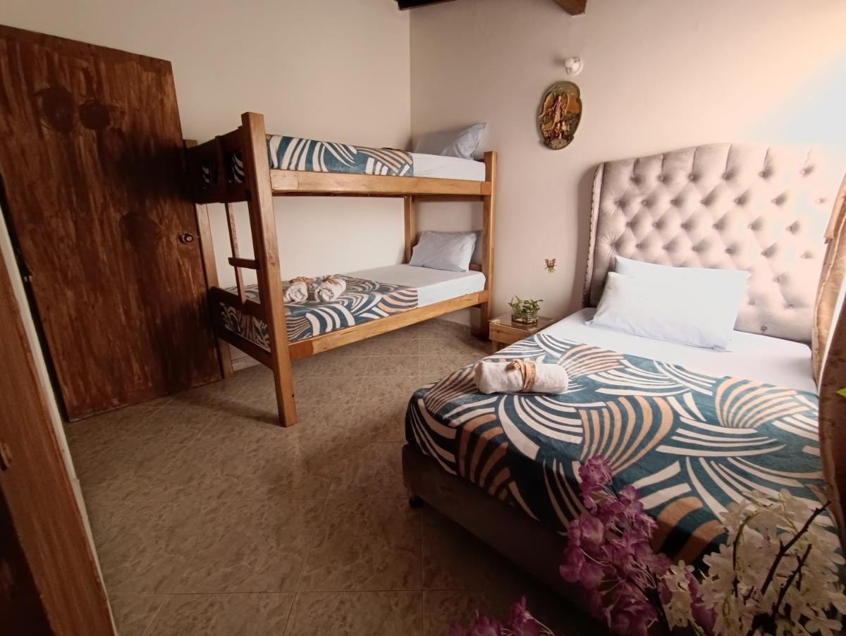 Hermosa Casa Familiar en el Corazón de Medellín