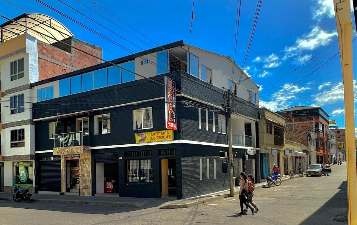 Hotel los tequiess