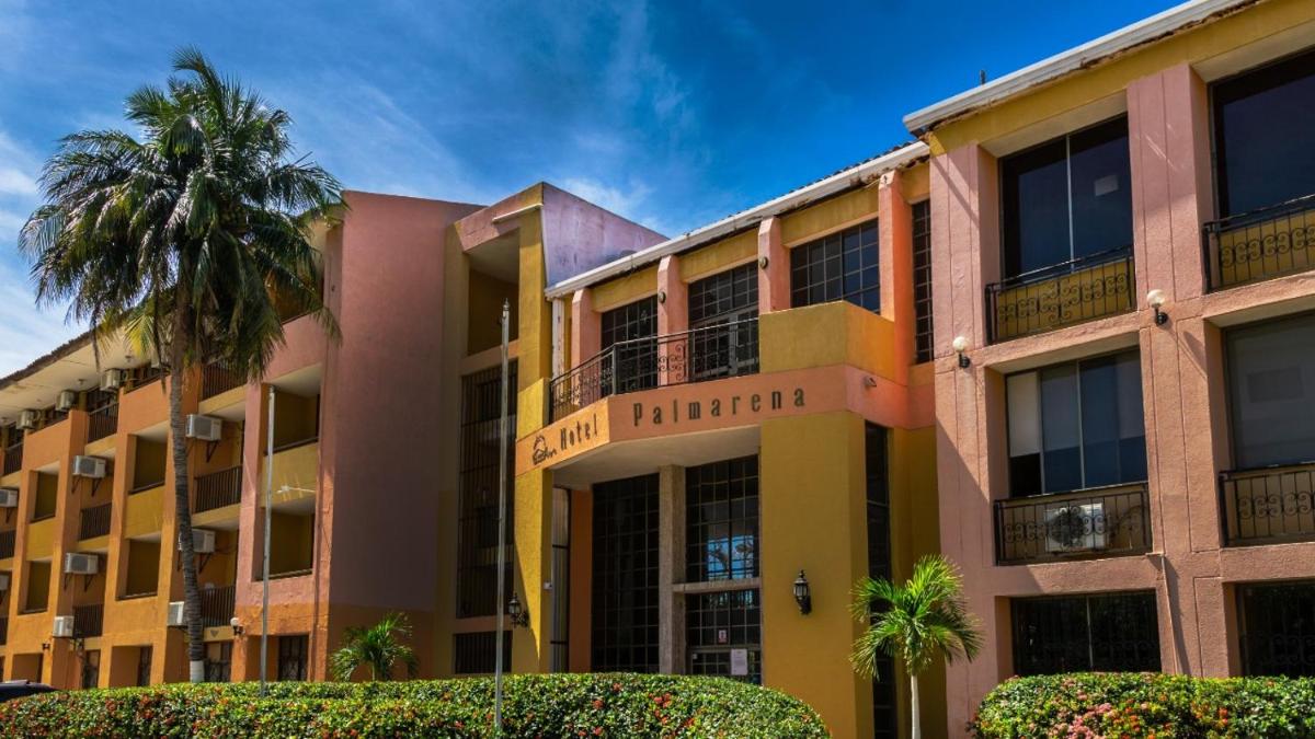 Hotel Palmarena Plaza