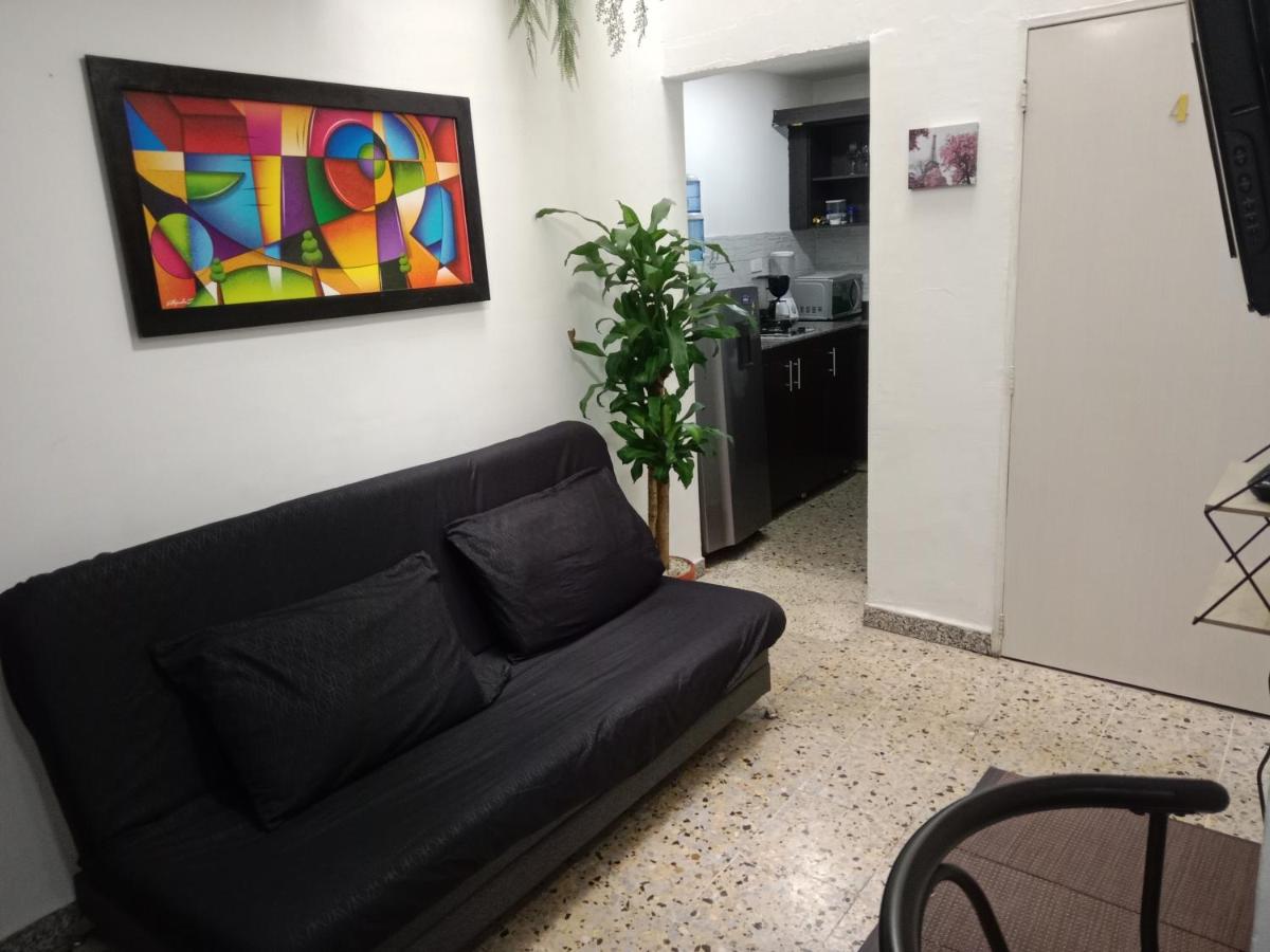 House Hotel Sweet Home 2 apartments
