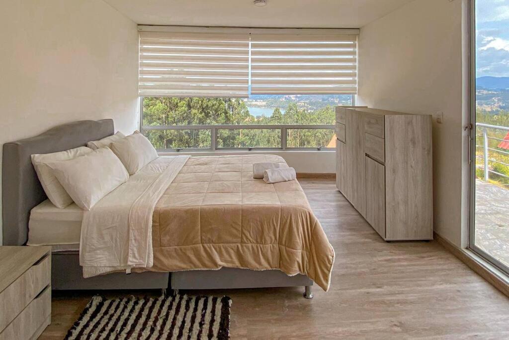 La Esperanza Lakeview - Paipa