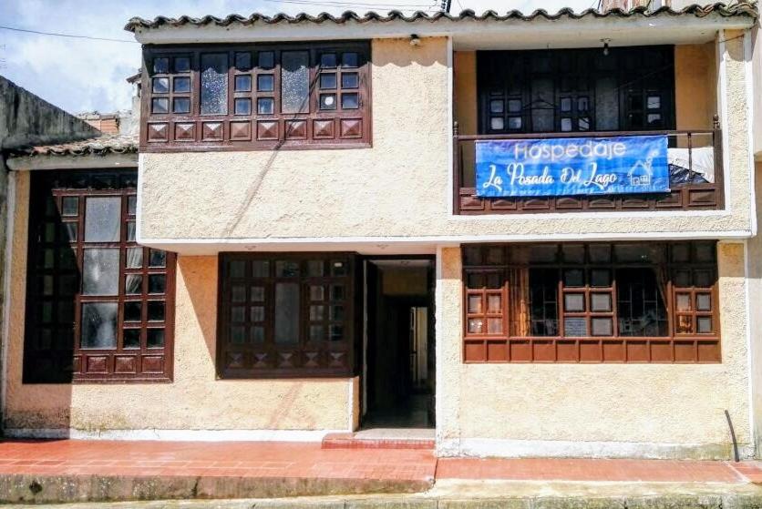 La posada del lago