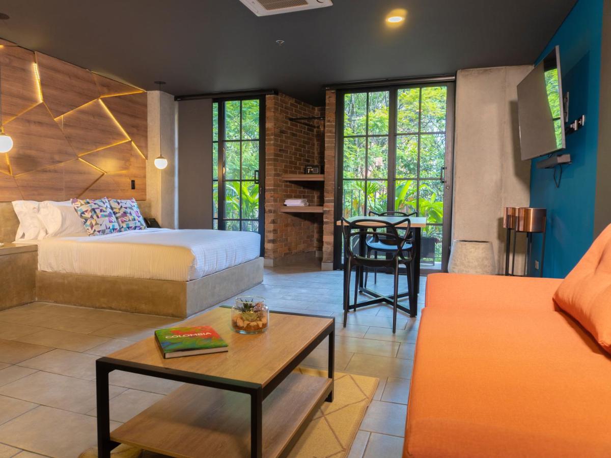 Los Patios Cool Living