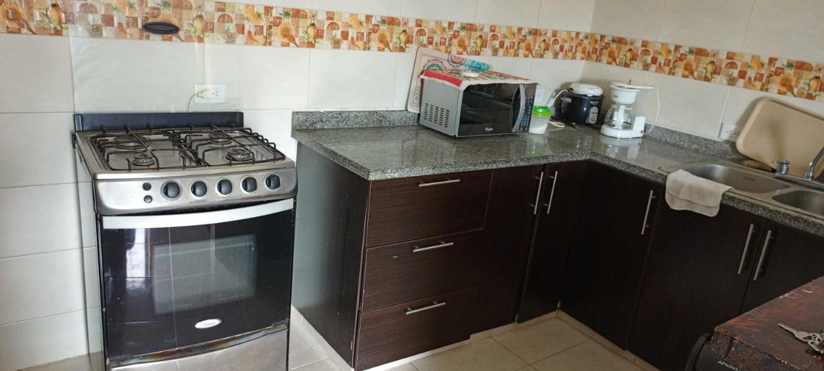 MINI HOSTAL MARAL