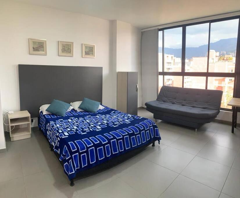 Mirador del Valle Penthouse-Loft, Laureles - 805