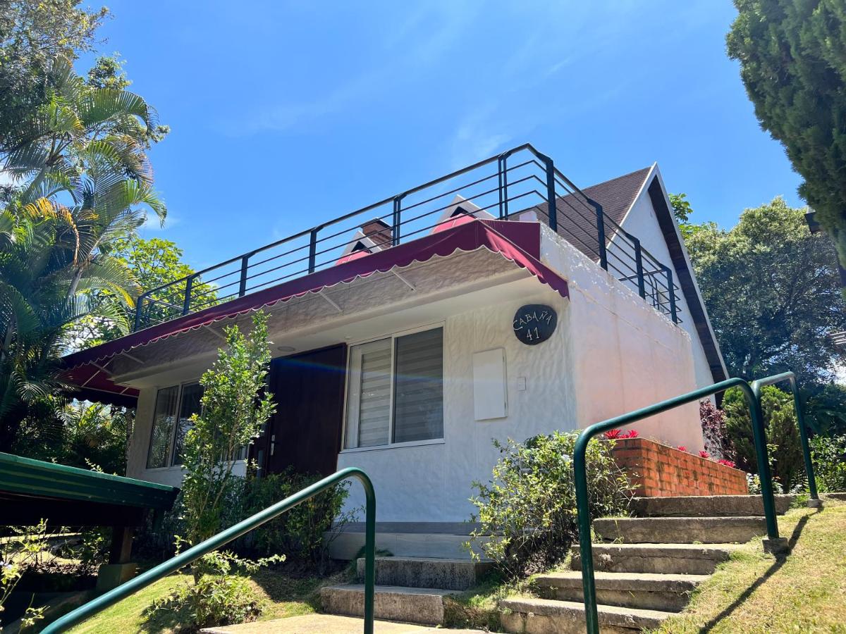 Moderna Cabaña en Ruitoque Condominio