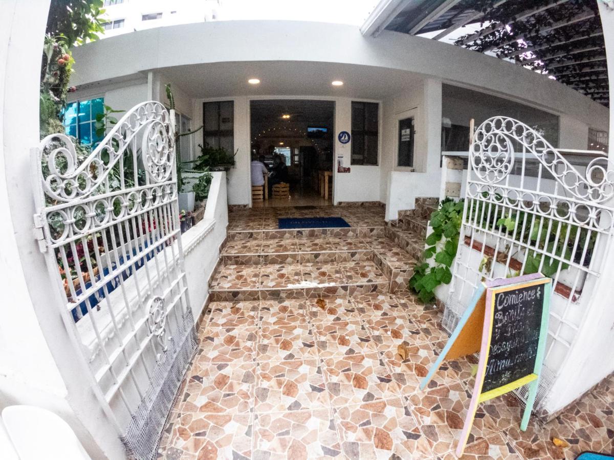 Nahimara Champeta Hostel
