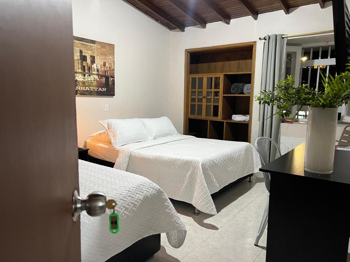 New Memphis Hostal