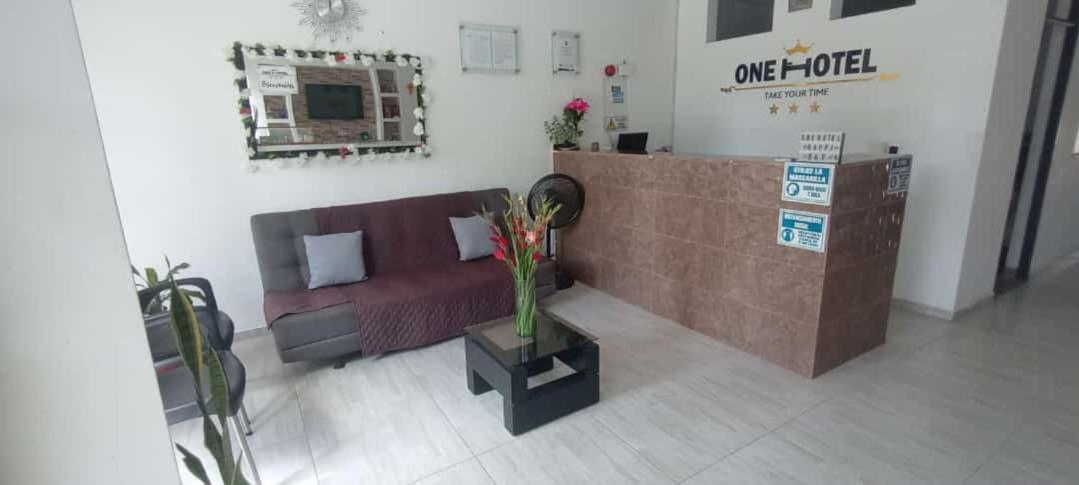 ONE HOTEL