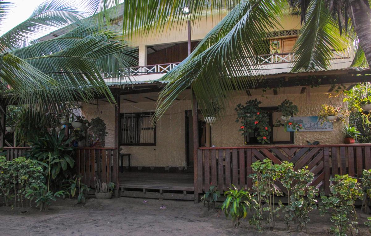 Posada Las Palmera Huina