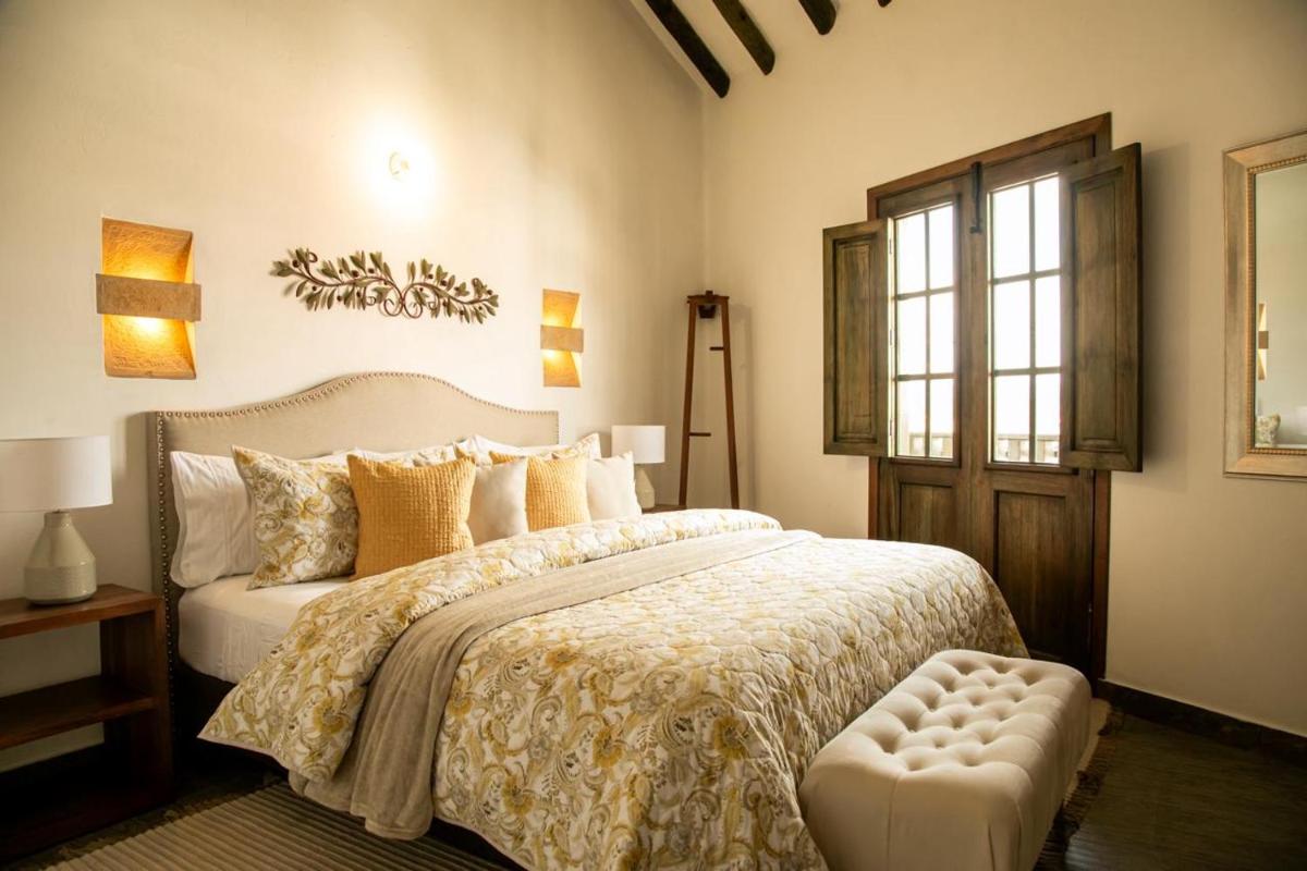 Santa Lucía Casa Hotel
