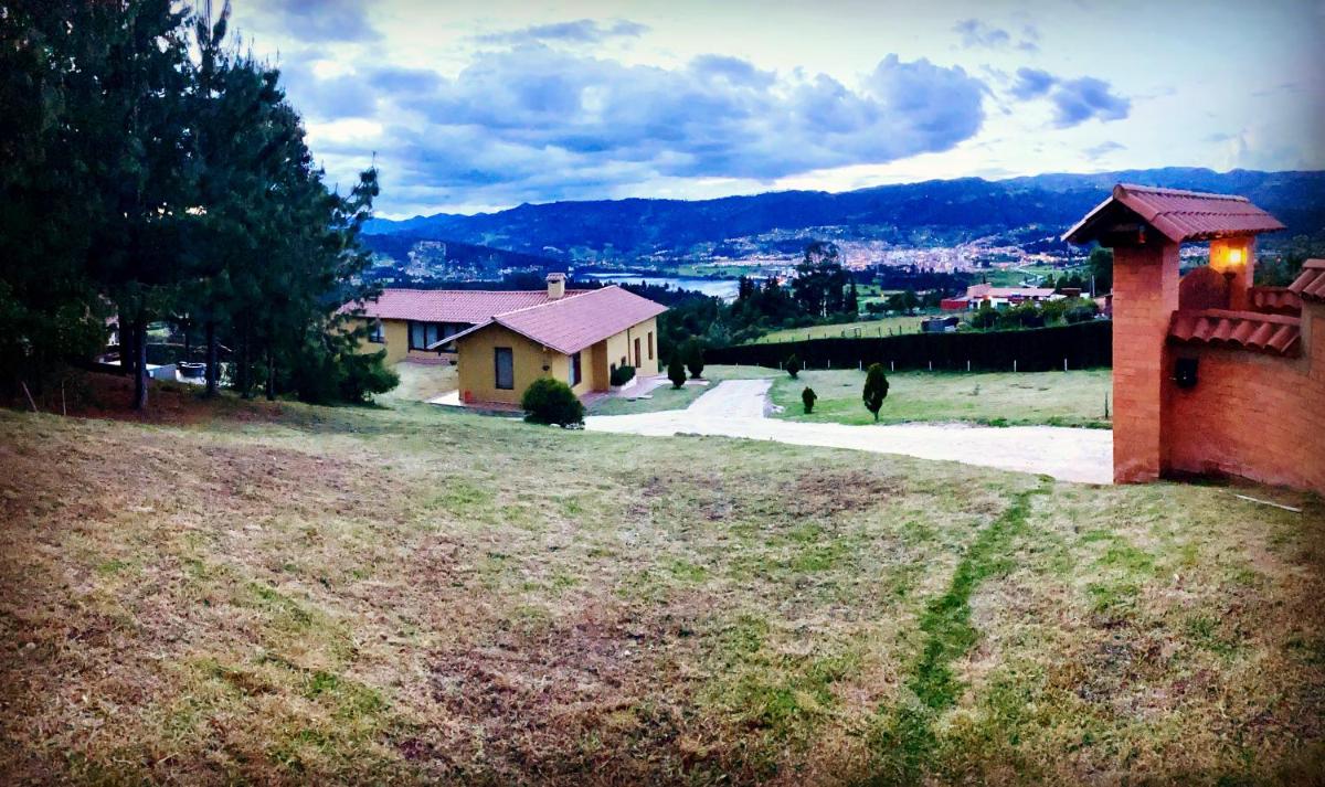 Villa los Pinos