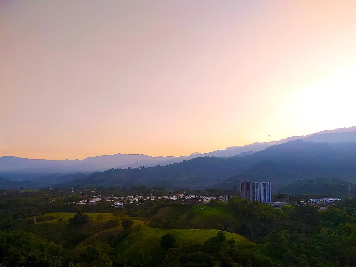 Vista al Mar Verde de Armenia con parqueadero privado